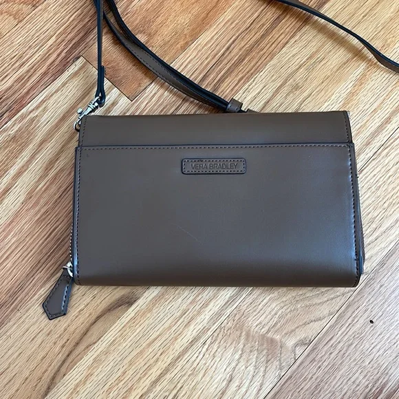 Vera Bradley Leather crossbody - Picture 2 of 7